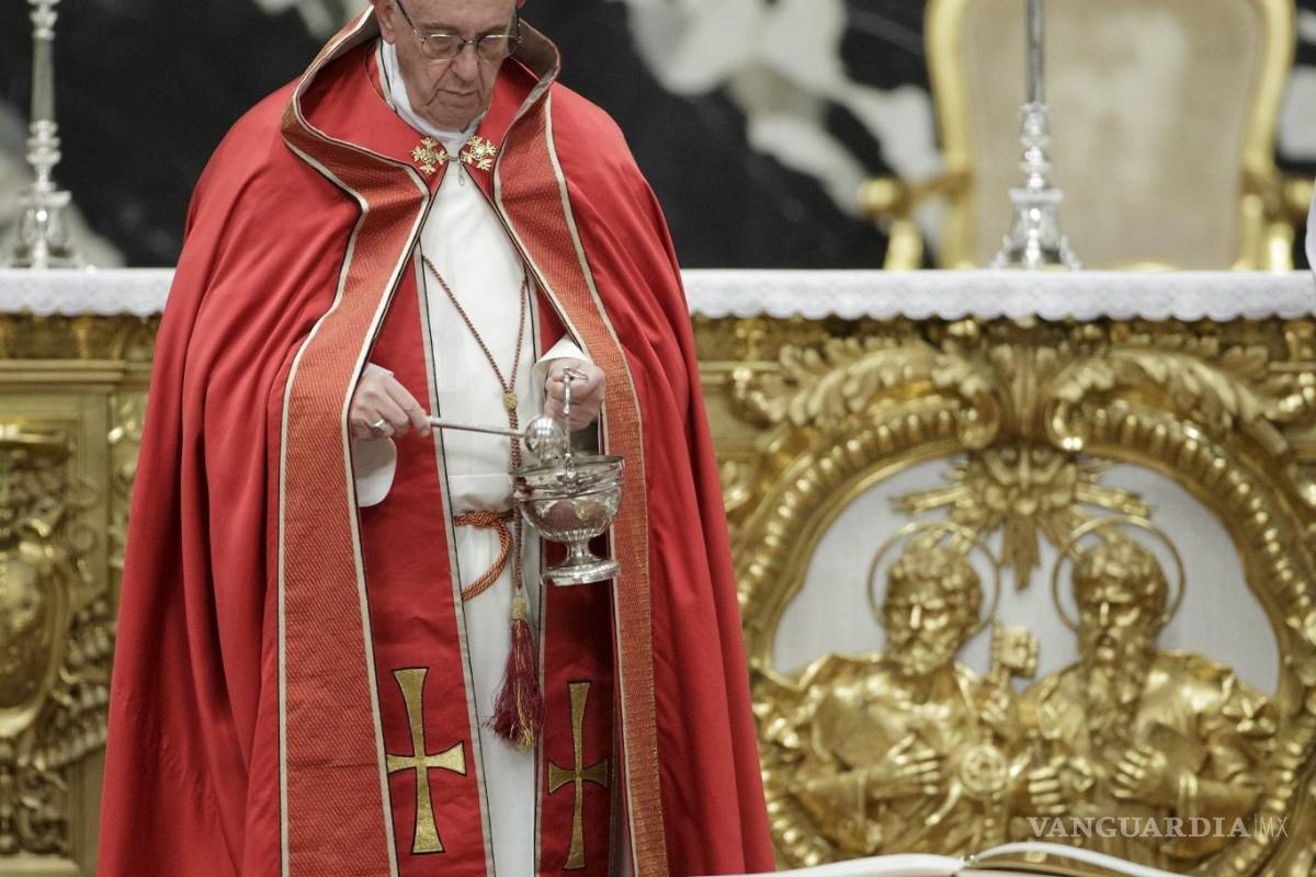 $!Preside el papa Francisco el funeral del cardenal Bernard Law