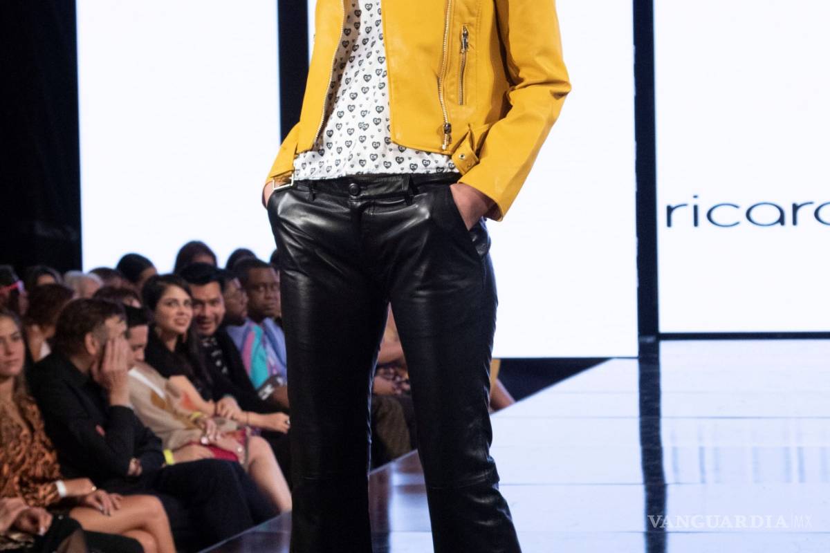 $!Ricardo Seco lleva al "Chapulín Colorado" a la Semana de la Moda de Nueva York