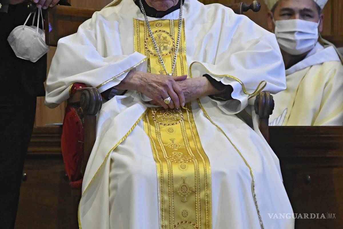 $!Saltillo, Coah. Mex. 04 de viernes de febrero del 2022 Monseñor Francisco Villalobos, obispo emerito de Saltillo falleció la note del pasado jueves 3 de febrero, a los 101 años, de los cuales 51 dedicó como obispo, actividades que llevó a cabo hasta sus últimas semanas.