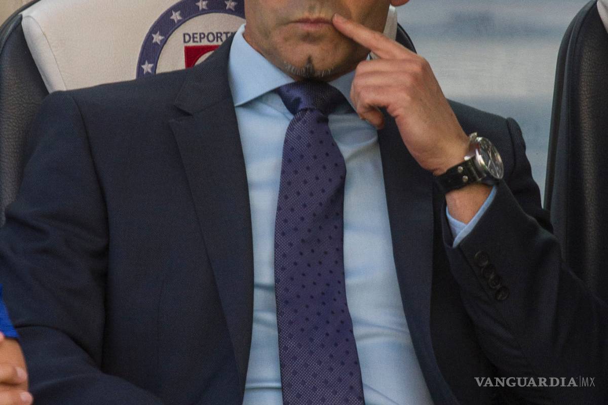 $!'Te caga...en su padre y ellos, en tu madre'; así recuerda Jémez a los árbitros en México