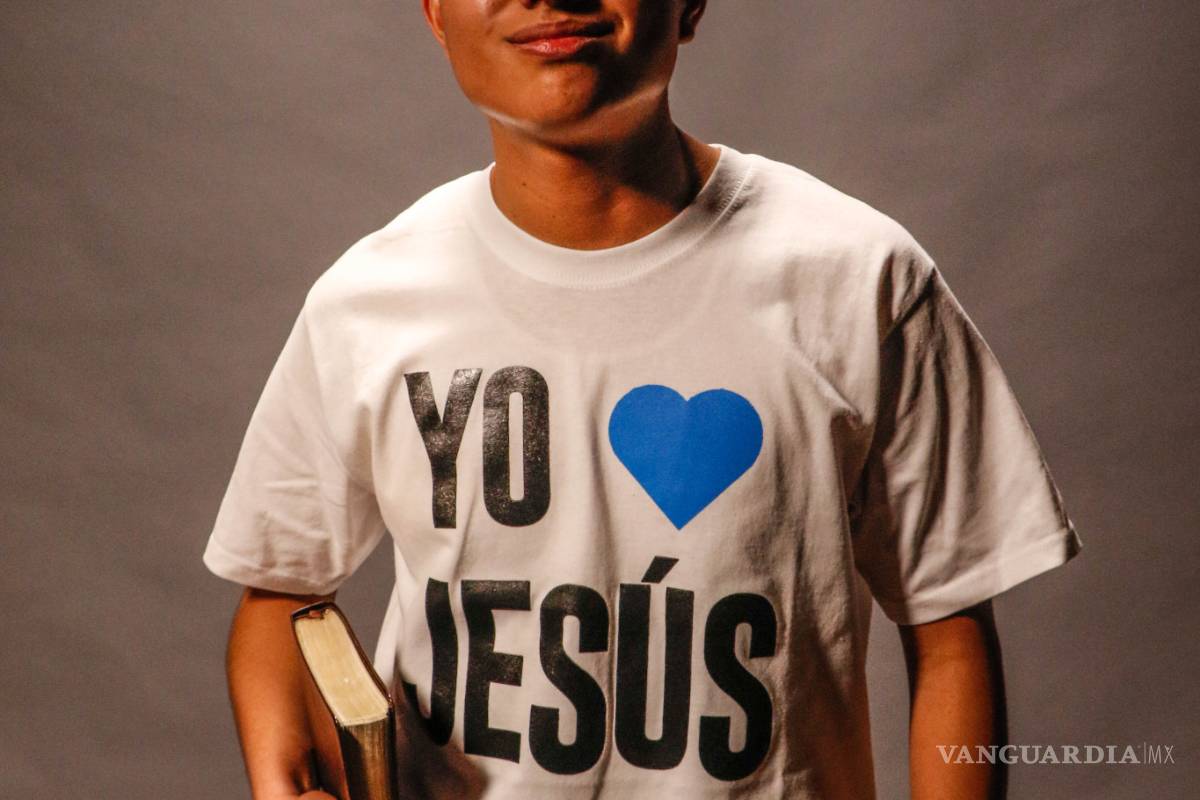 $!Tiene 16 años, vive en Saltillo y rescató a un suicida a punto de saltar de un puente: Esta es su historia (video)