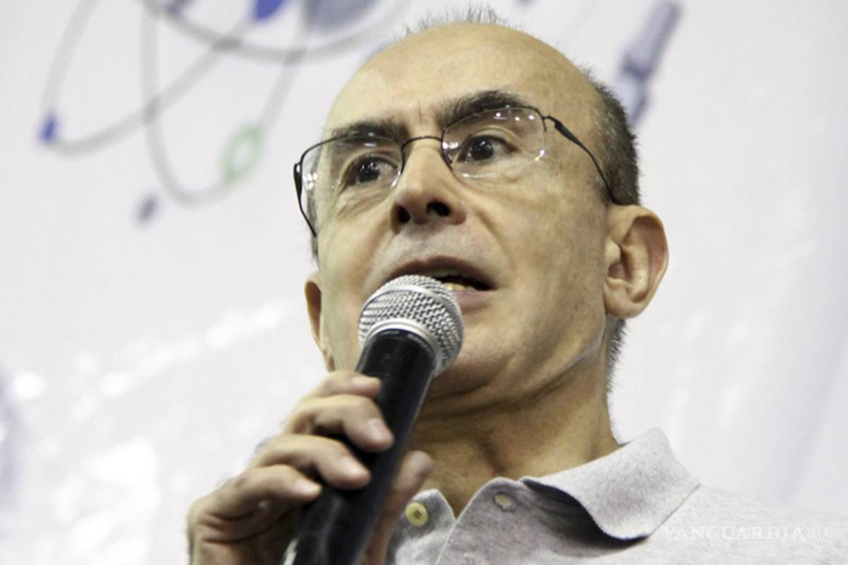 Rinden homenaje a Neri Vela, primer astronauta mexicano