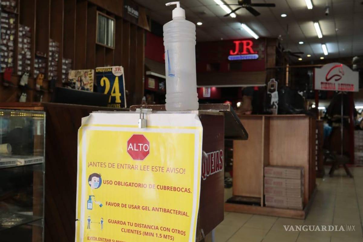 Arrecia ola de contagios en centro de Saltillo; comercio baja la guardia en medidas sanitarias