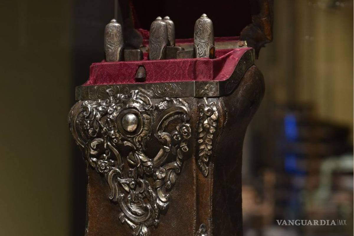 Un estuche de rasurar que sería de Miguel Hidalgo se exhibe en museo de Nuevo León