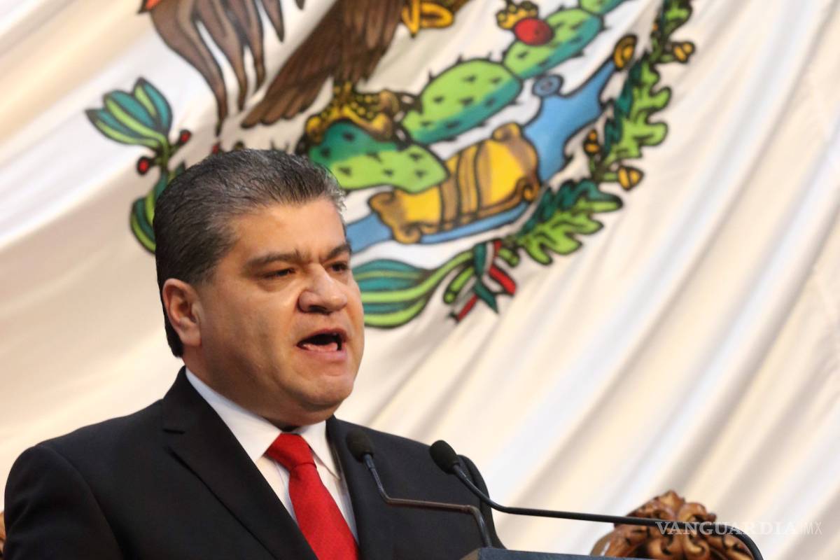 Asume Riquelme como Gobernador, eliminará dependencias públicas