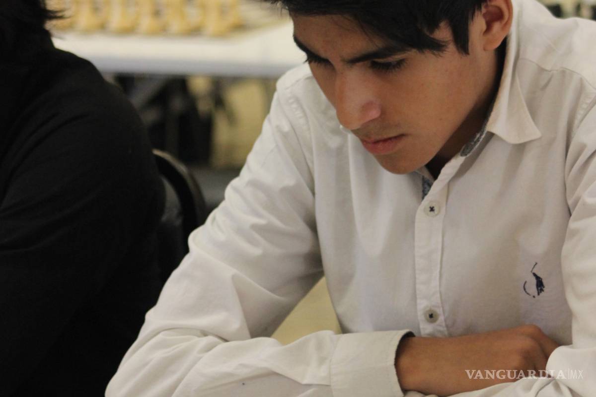 En Liga de Ajedrez hay guerra de estrategia