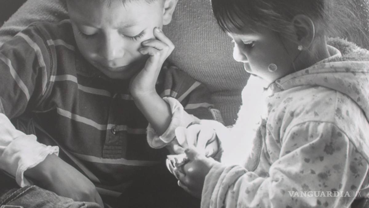 El dolor de la ausencia, galería retrata angustia de familiares en búsqueda de desaparecidos