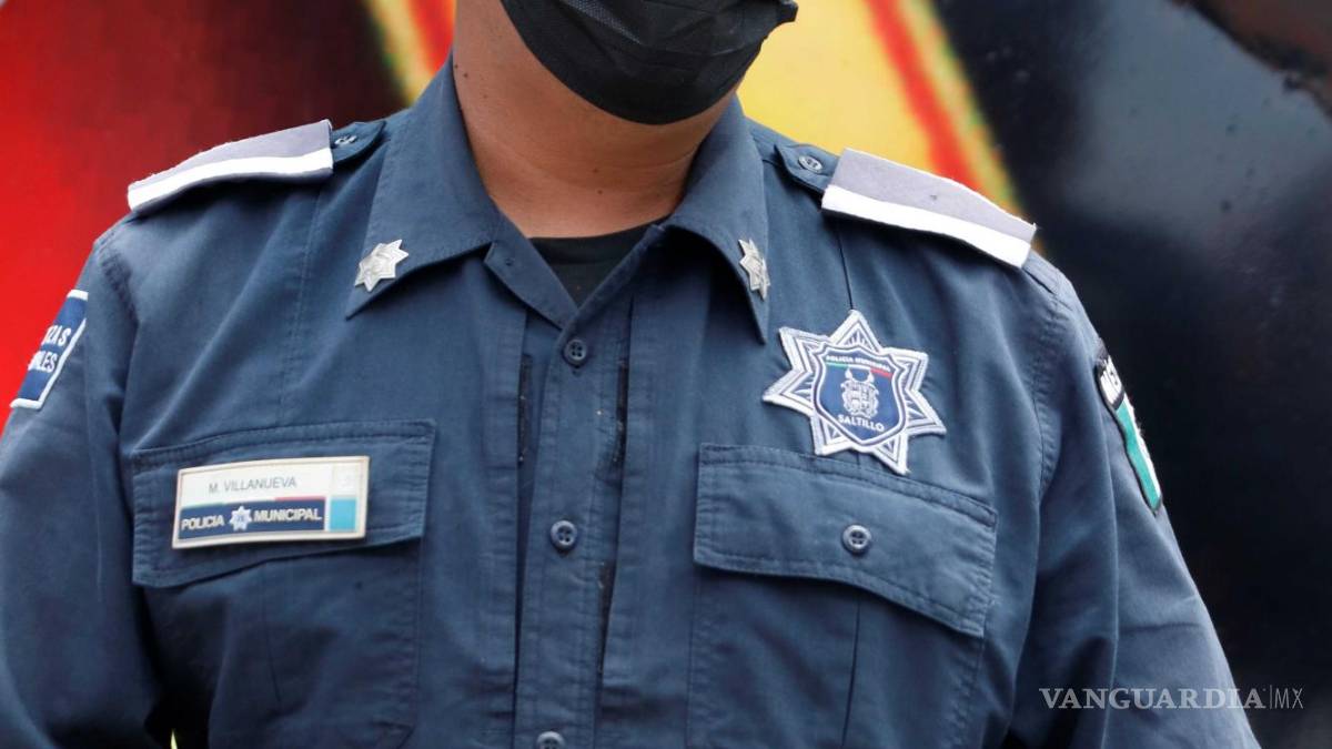 Ellos son Jesús y Marco, los policías de Saltillo que salvaron la vida de bebé que se asfixiaba