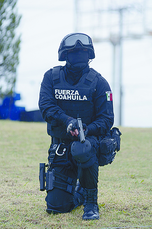 Intimida Fuerza Coahuila a bar en el centro de Saltillo