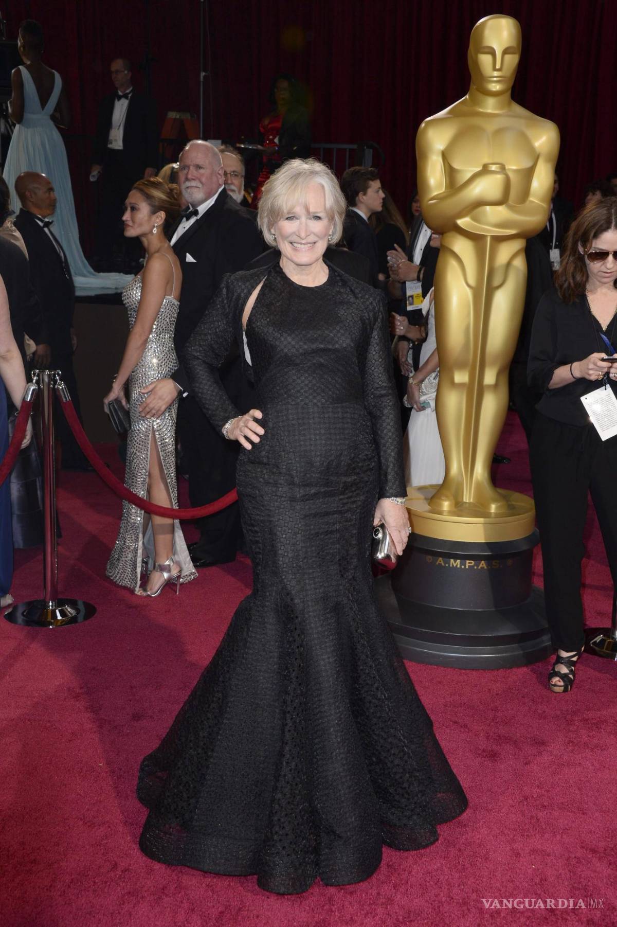 $!La actriz Glenn Close llega a la ceremonia de los 86 premios Oscar que de la Academia de Cine de Hollywood, California, USA, en marzo de 2014. Close ha estado nominada en ocho ocasiones, pero sin suerte.