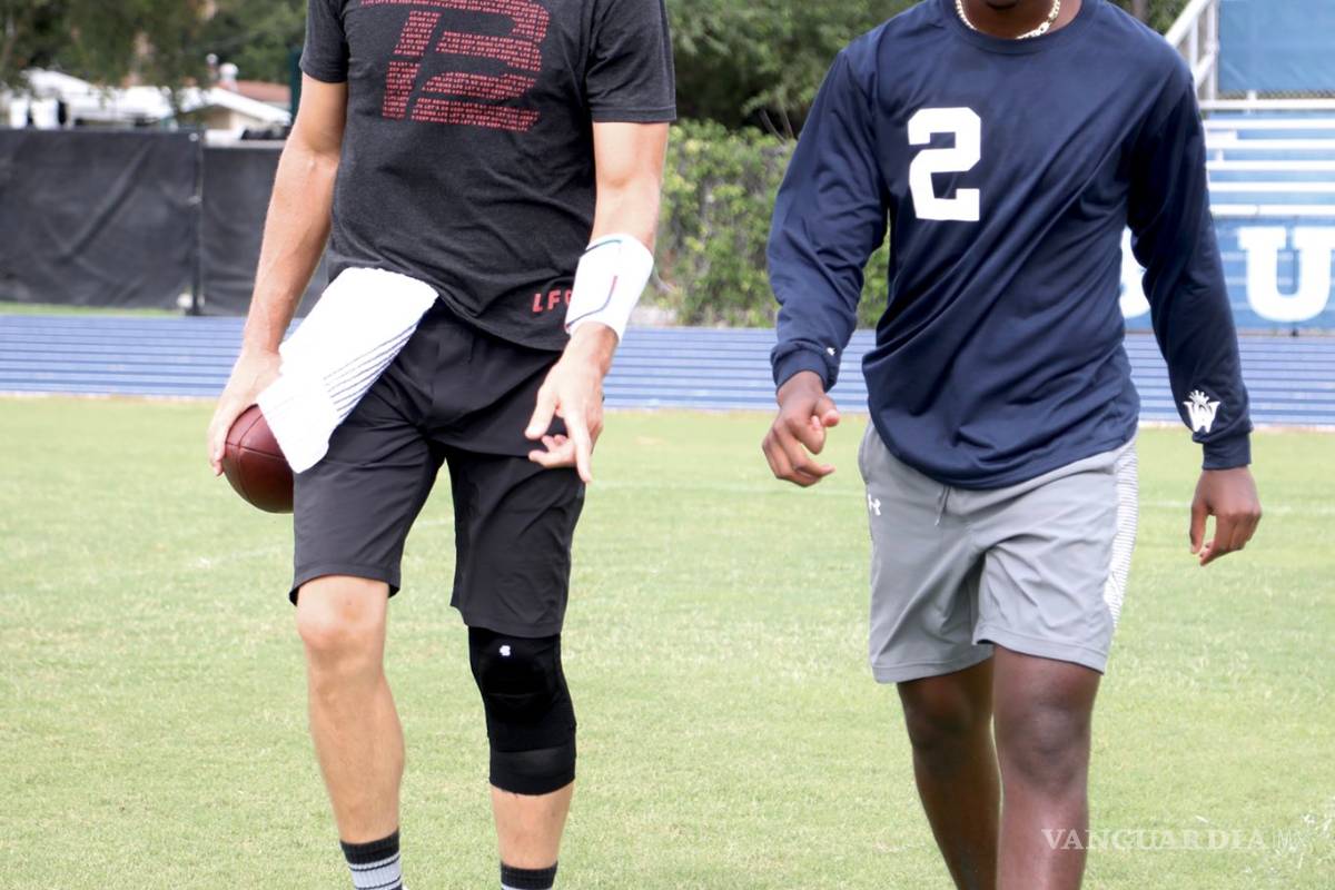 Hijo de Deion Sanders entrena con la estrella Tom Brady