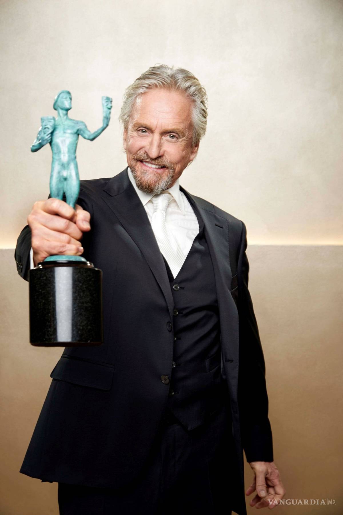 $!'La TV le dio forma a mi carrera': Michael Douglas