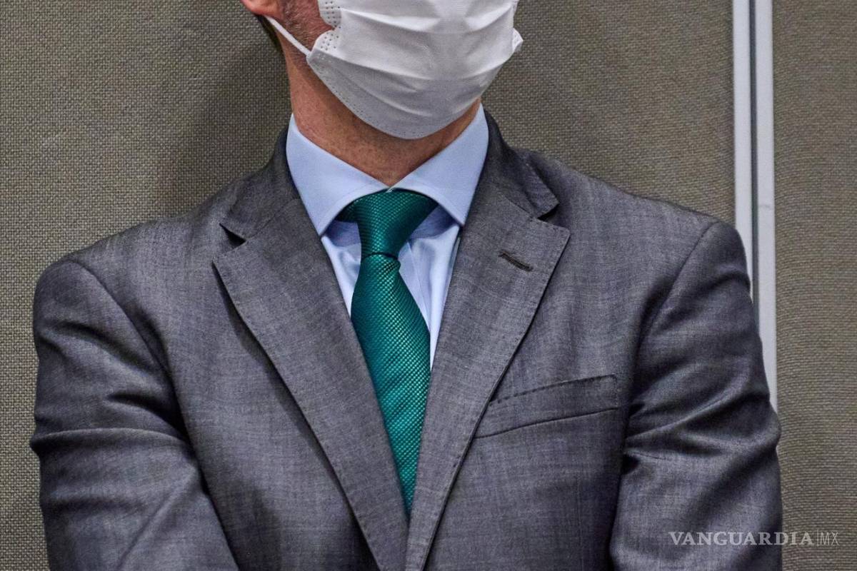 En desacuerdo con la sanciones de la FIFA, asegura Yon De Luisa