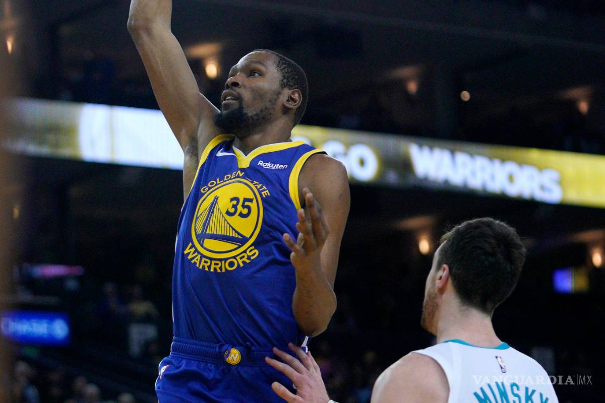 $!Los Warriors de Golden State son campeones divisionales tras humillar a los Hornets de Charlotte