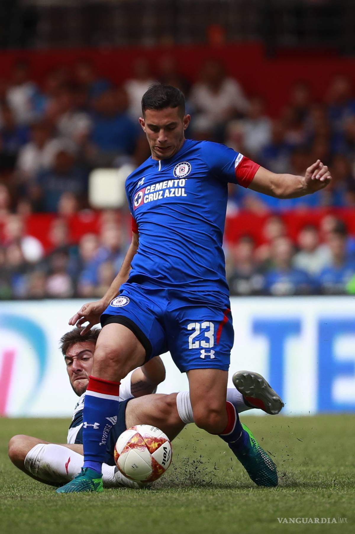 $!Gran debut de Misael Domínguez y Cruz Azul regresa triunfal al Estadio Azteca
