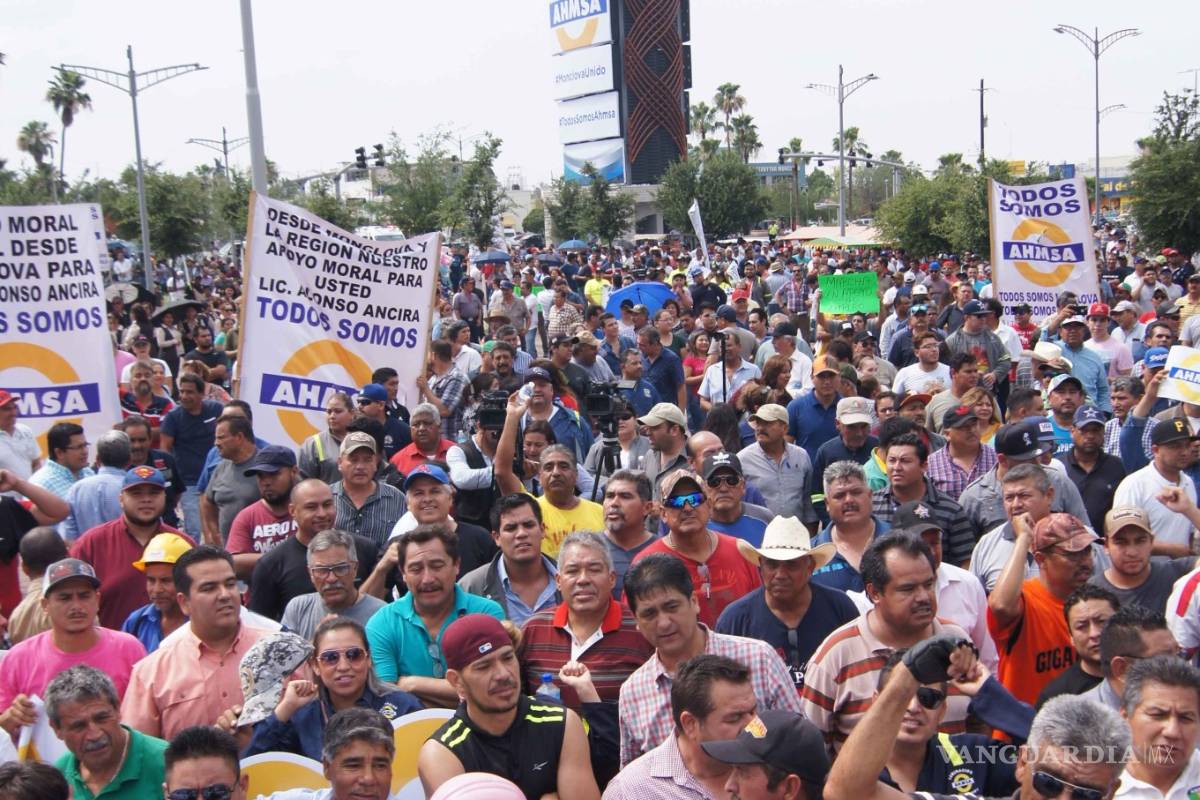 $!Marchan miles por la estabilidad de Altos Hornos de México, en Monclova
