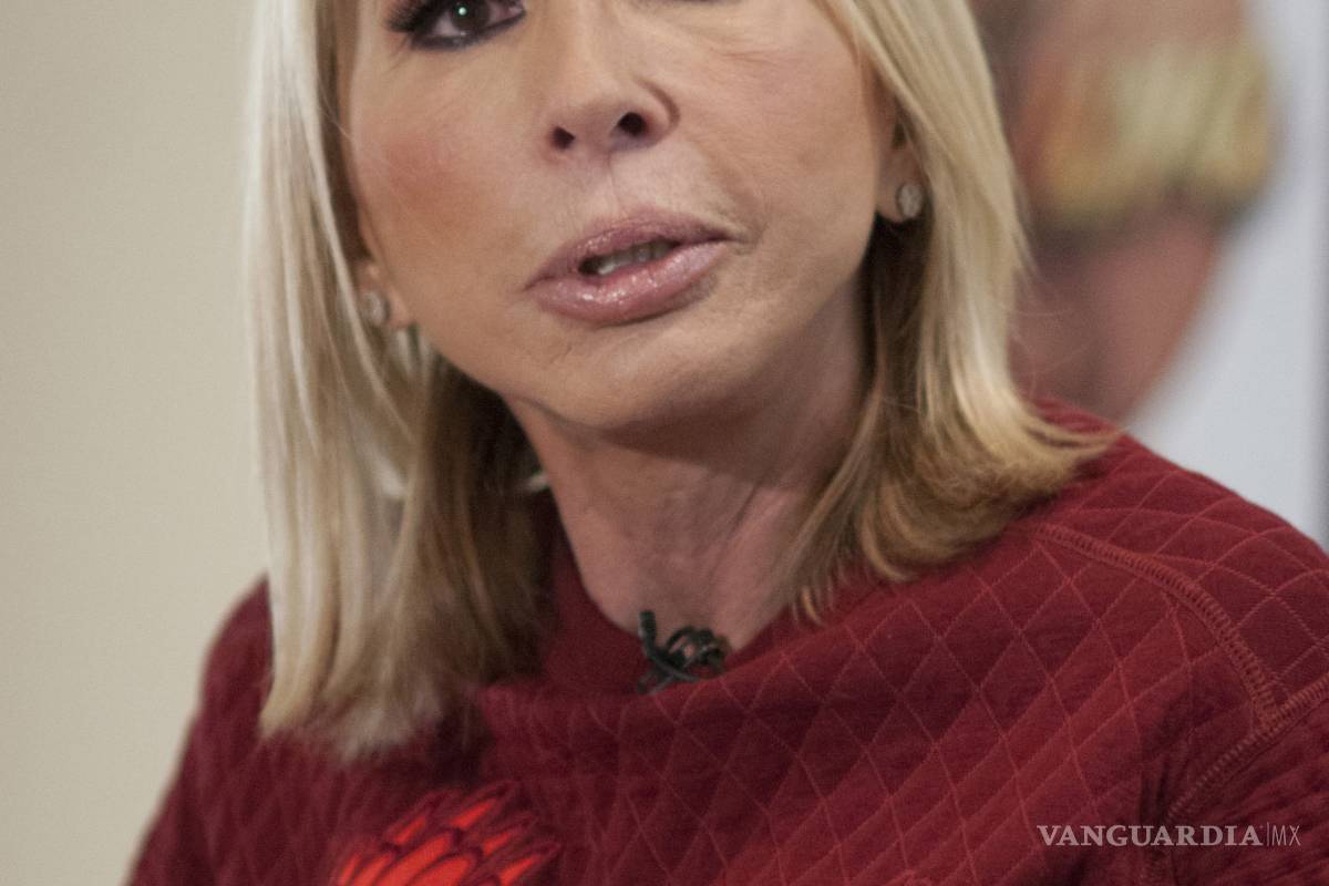 &quot;Nadie me saca de Televisa&quot;, dice Laura Bozzo