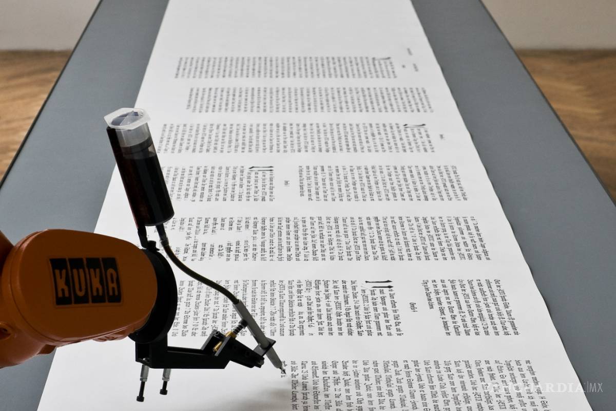 $!Revoluciona robot escritor la Feria del Libro de Fráncfort