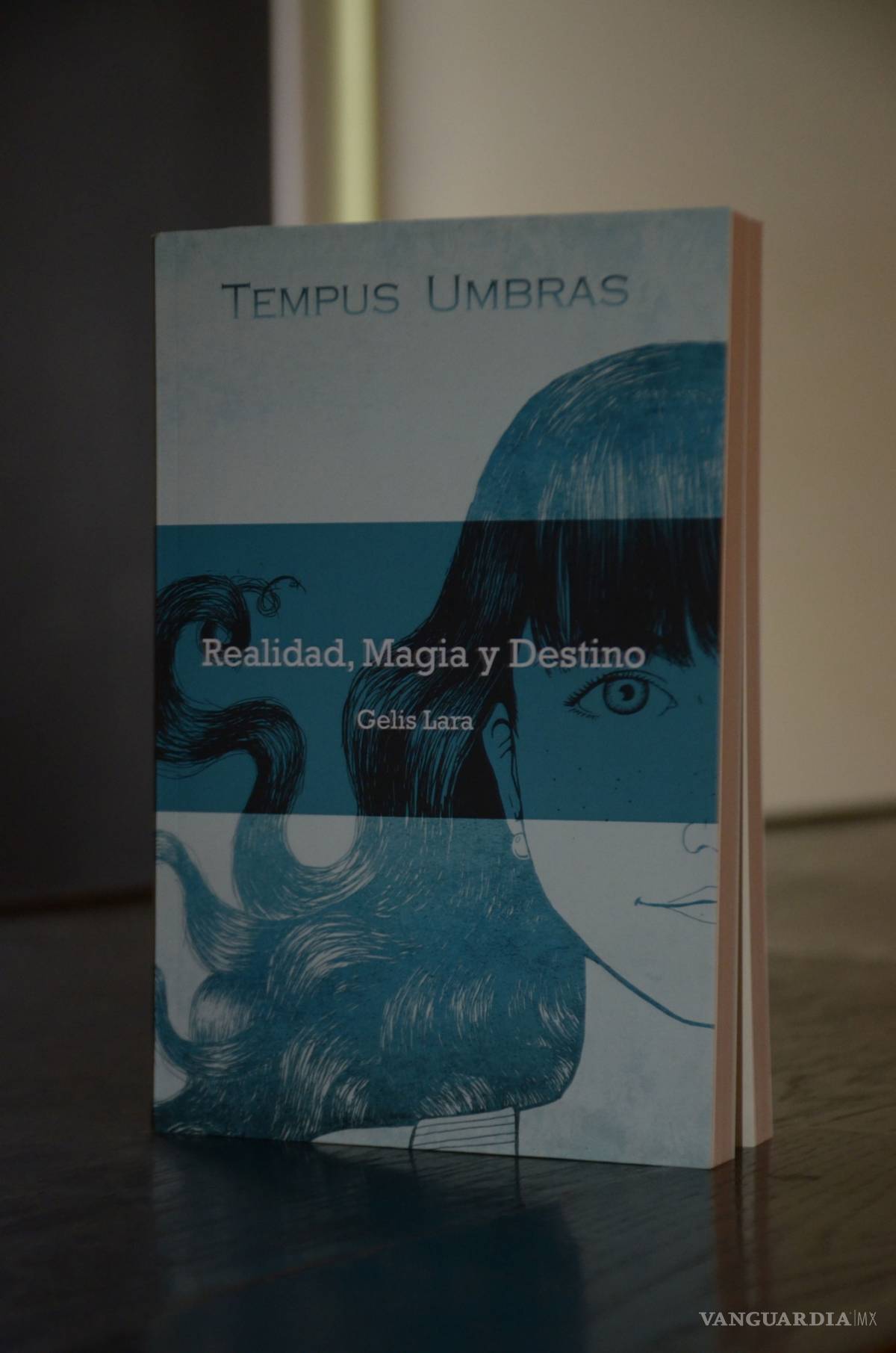 $!Ángeles Lara presenta Capital Coffee un libro que nació desde su infancia