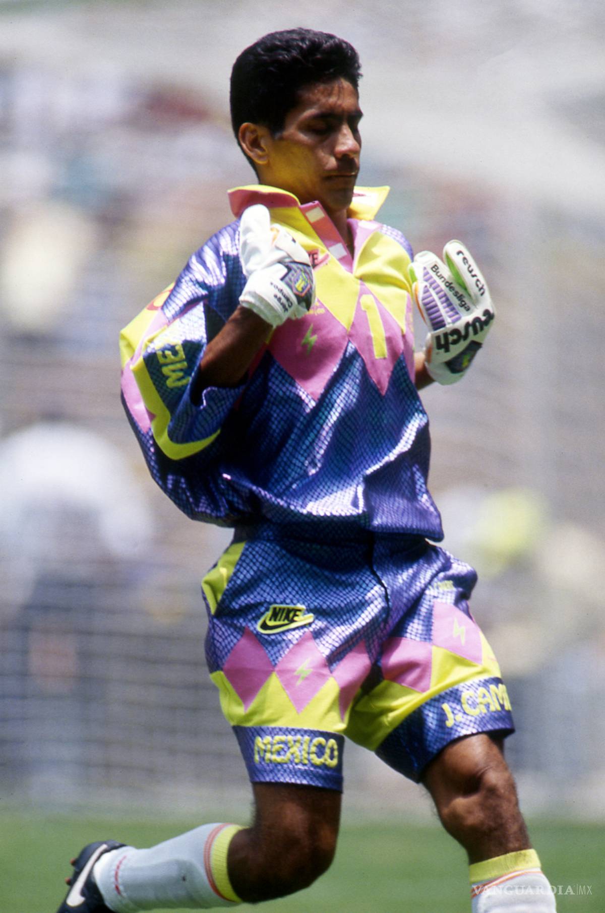 $!Los 14 mejores uniformes de Jorge Campos (fotos)