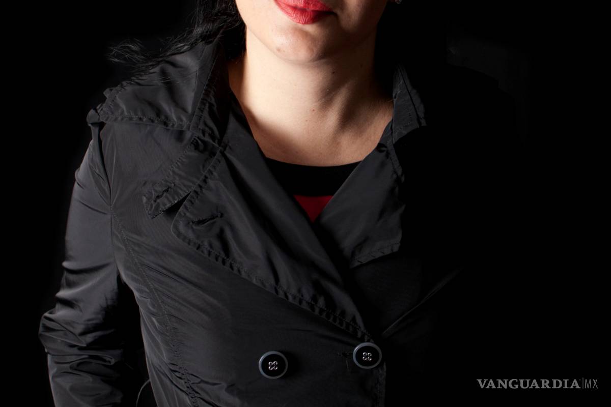 ‘A golpe de linterna’; Liliana Pedroza recupera 100 años de cuentos escritos por mujeres