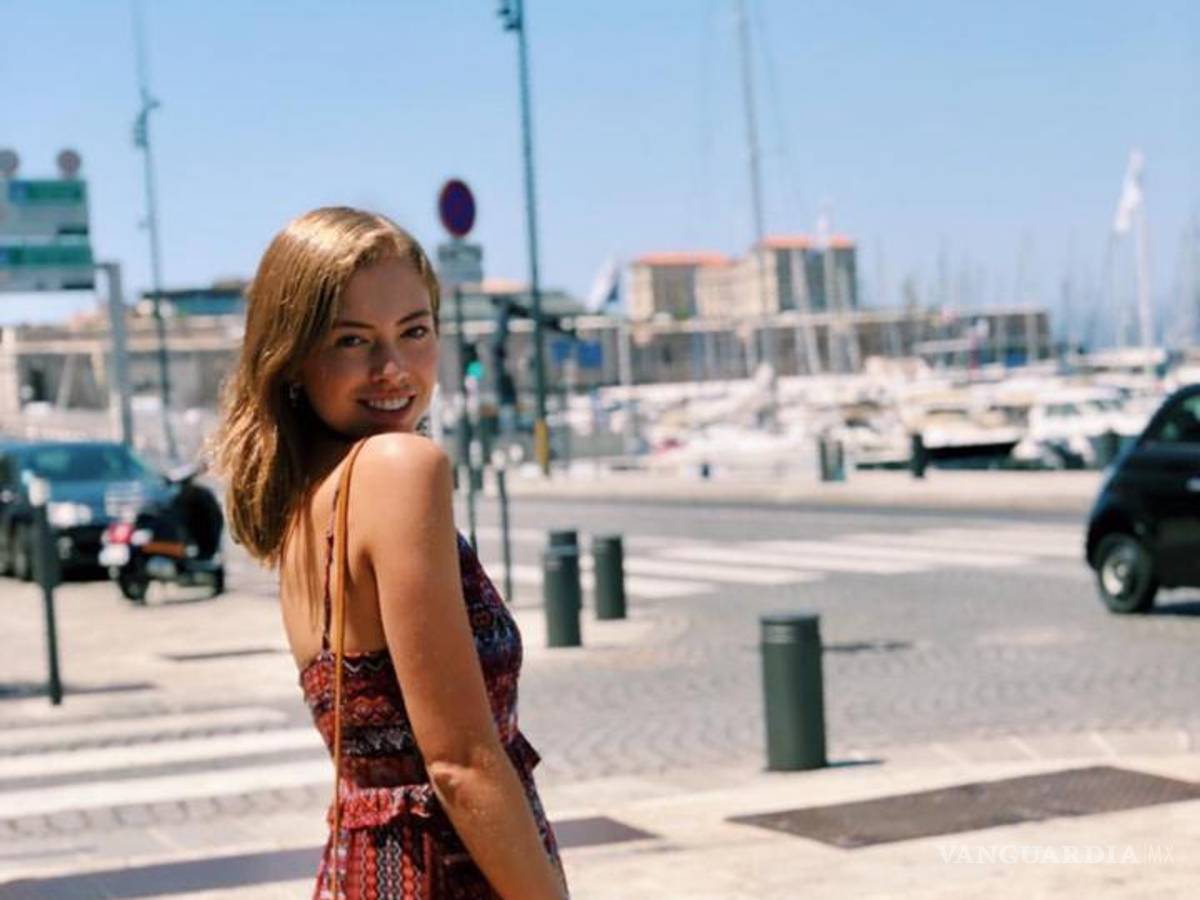 $!Joven cae de 25 metros tras hacer yoga, la reportan como delicada (Fotos)