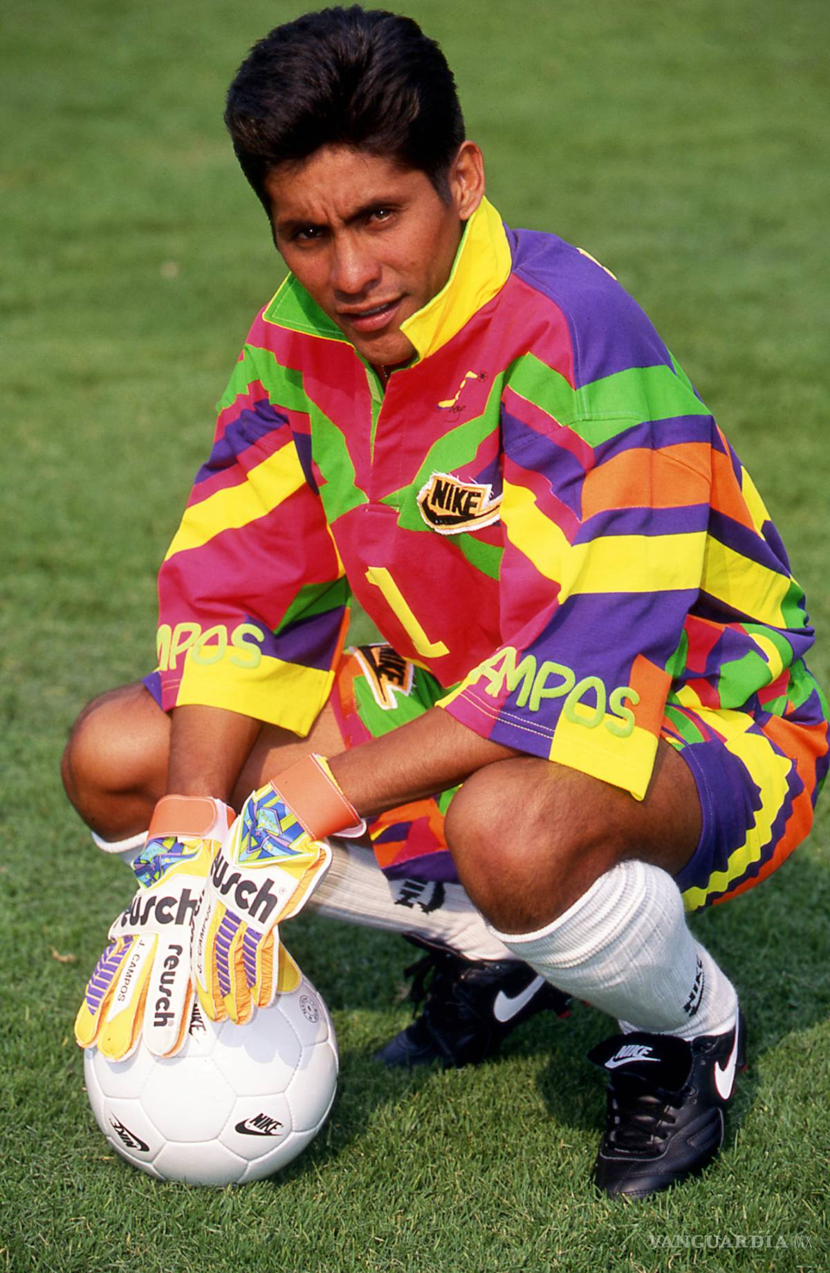$!Los 14 mejores uniformes de Jorge Campos (fotos)
