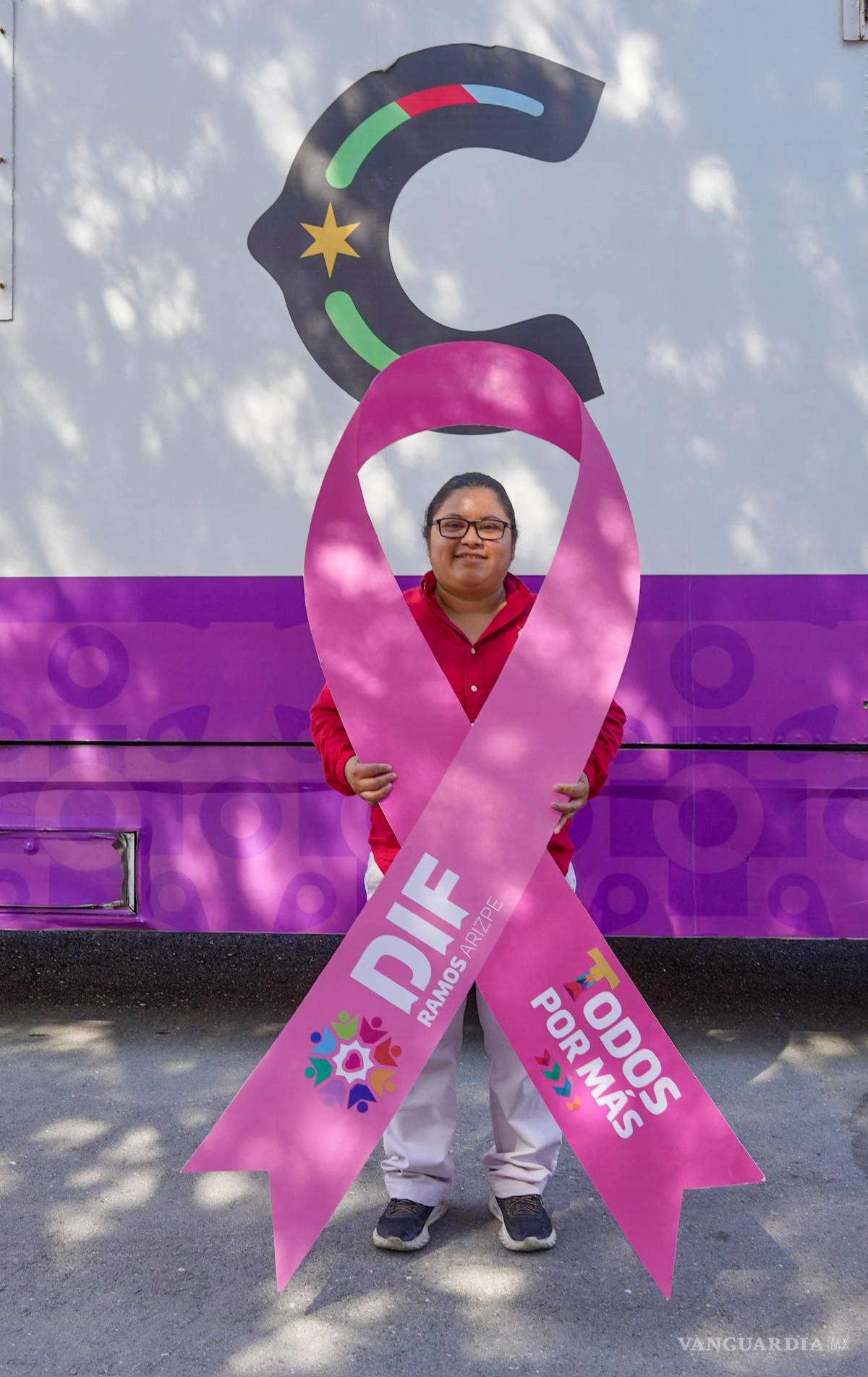 $!Desde las 8:00 de la mañana comenzó el registro de mujeres interesadas, con alta participación ciudadana.