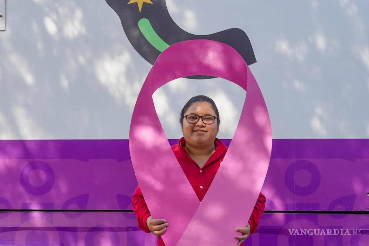 $!Desde las 8:00 de la mañana comenzó el registro de mujeres interesadas, con alta participación ciudadana.