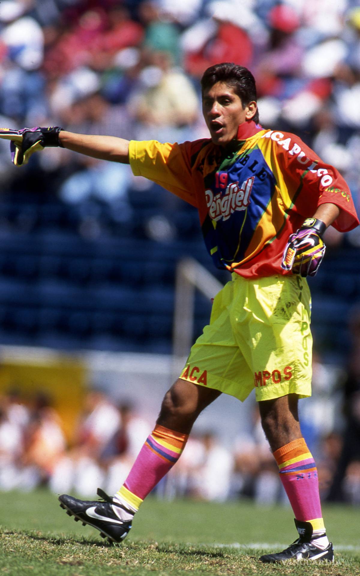 $!Los 14 mejores uniformes de Jorge Campos (fotos)