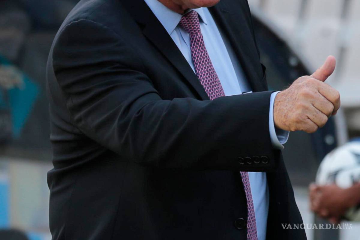 Vuce tiene su equipo completo en Chivas