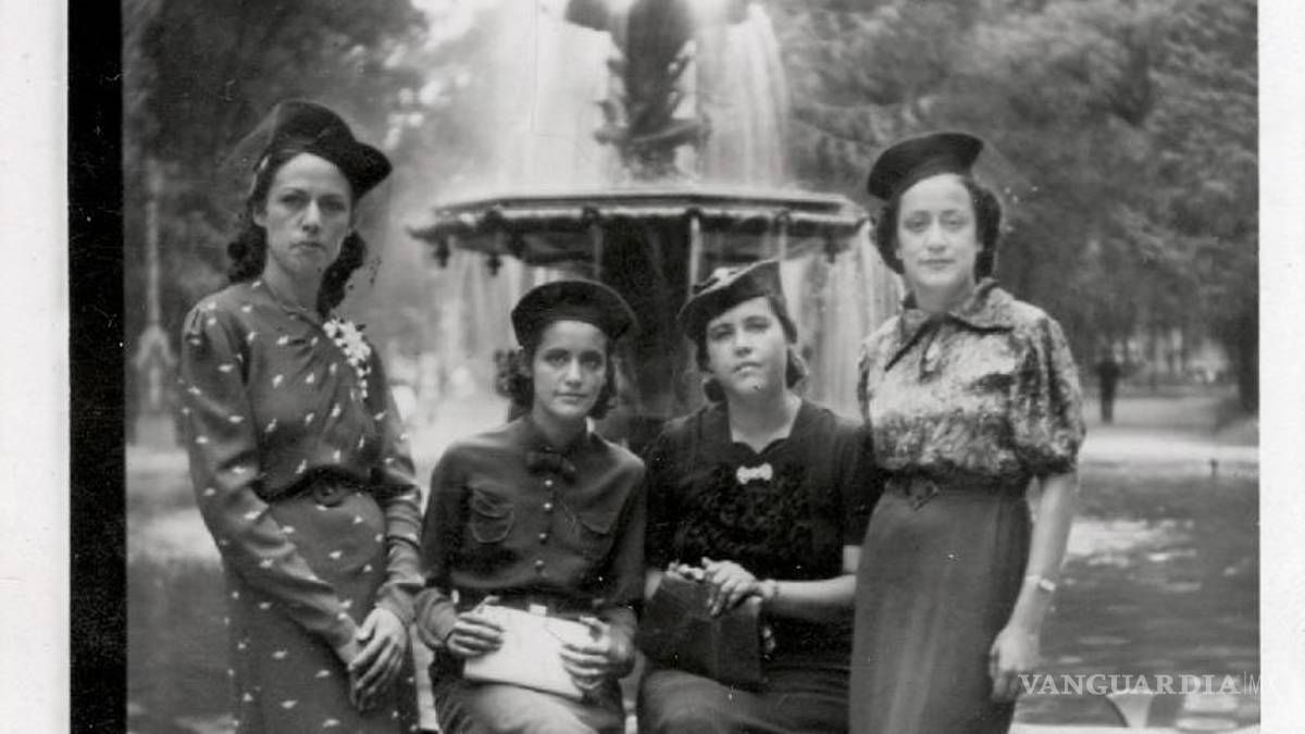 El oficio perdido del fotógrafo ambulante