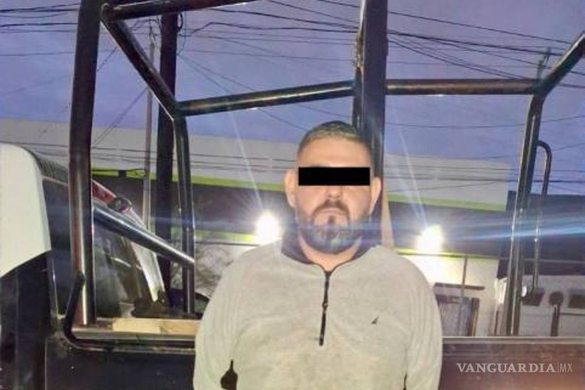 $!Autoridades estatales trasladaron al presunto agresor ante el Ministerio Público para definir su situación jurídica.