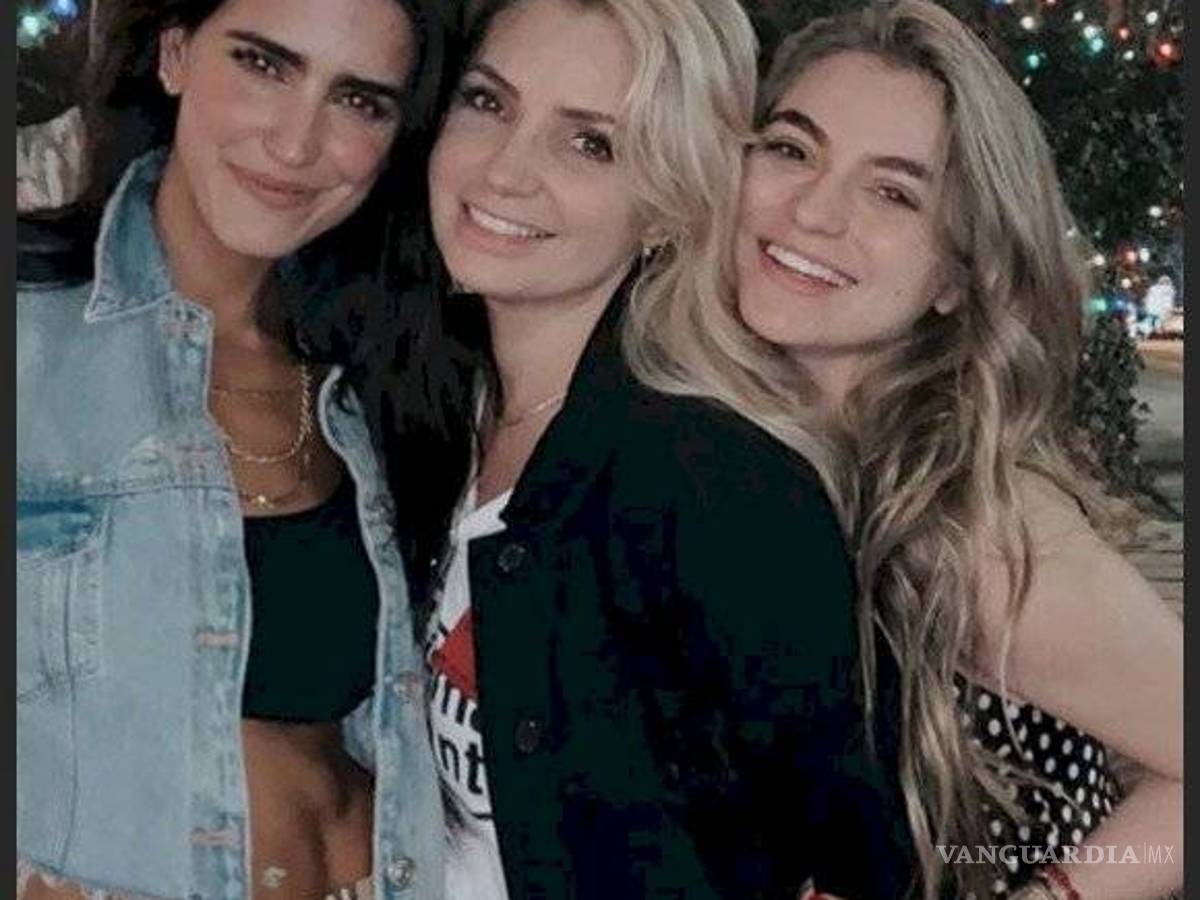 $!Mientras EPN se ‘camufla’ en disfraces, Angélica Rivera es vista en lujosas tiendas de EU