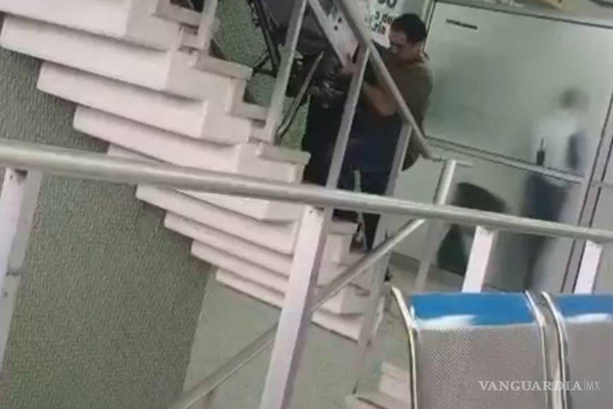 Aclara IMSS que familia autorizó descenso en camilla por escaleras ante falla de elevadores en Monclova