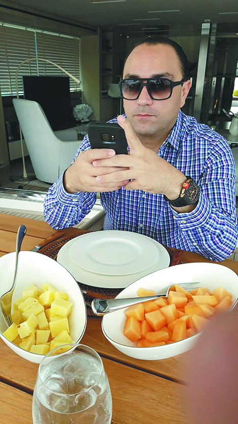 Fotos inéditas de Borge: su reloj de 5 millones y su celda