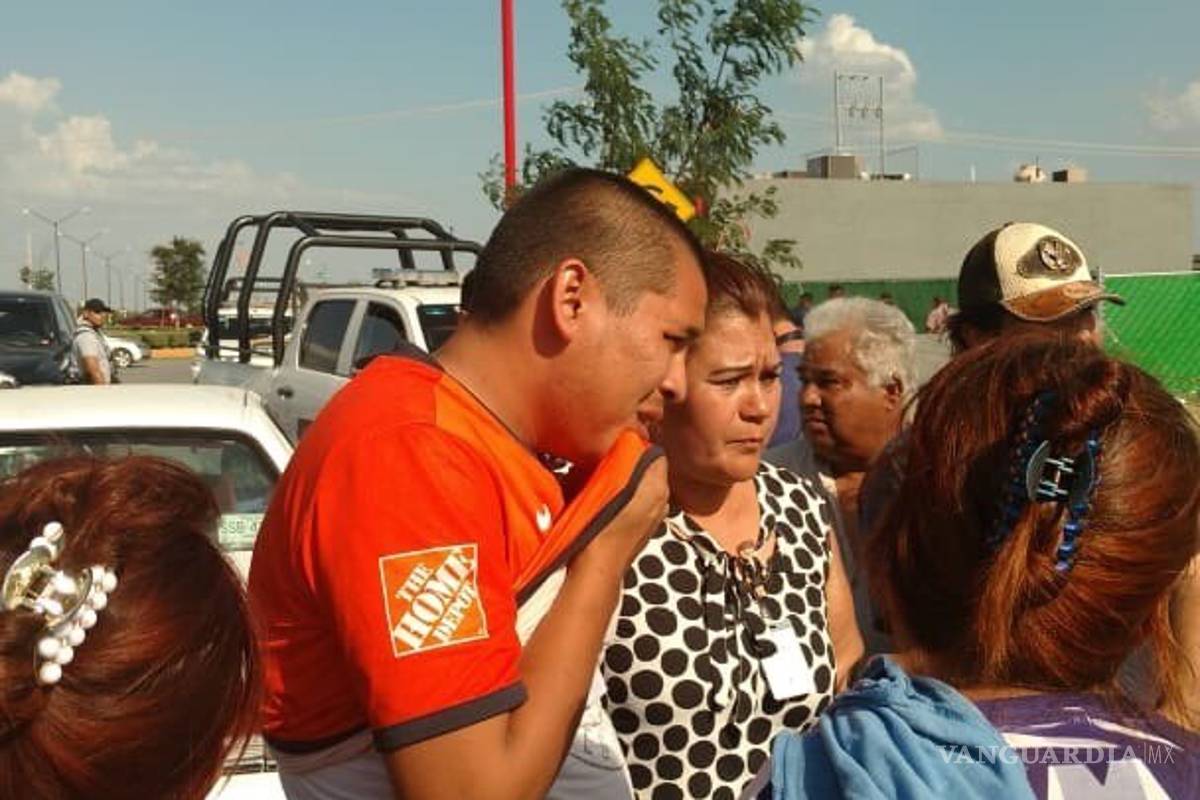 $!Acuden a panteón para despedirse de Ana Lizbeth, la niña asesinada en Juárez, Nuevo León