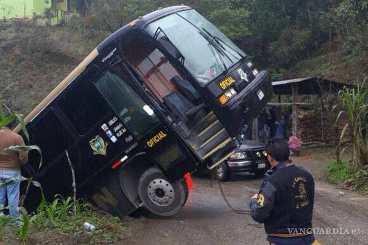Sufre accidente Rondalla de Saltillo en Oaxaca