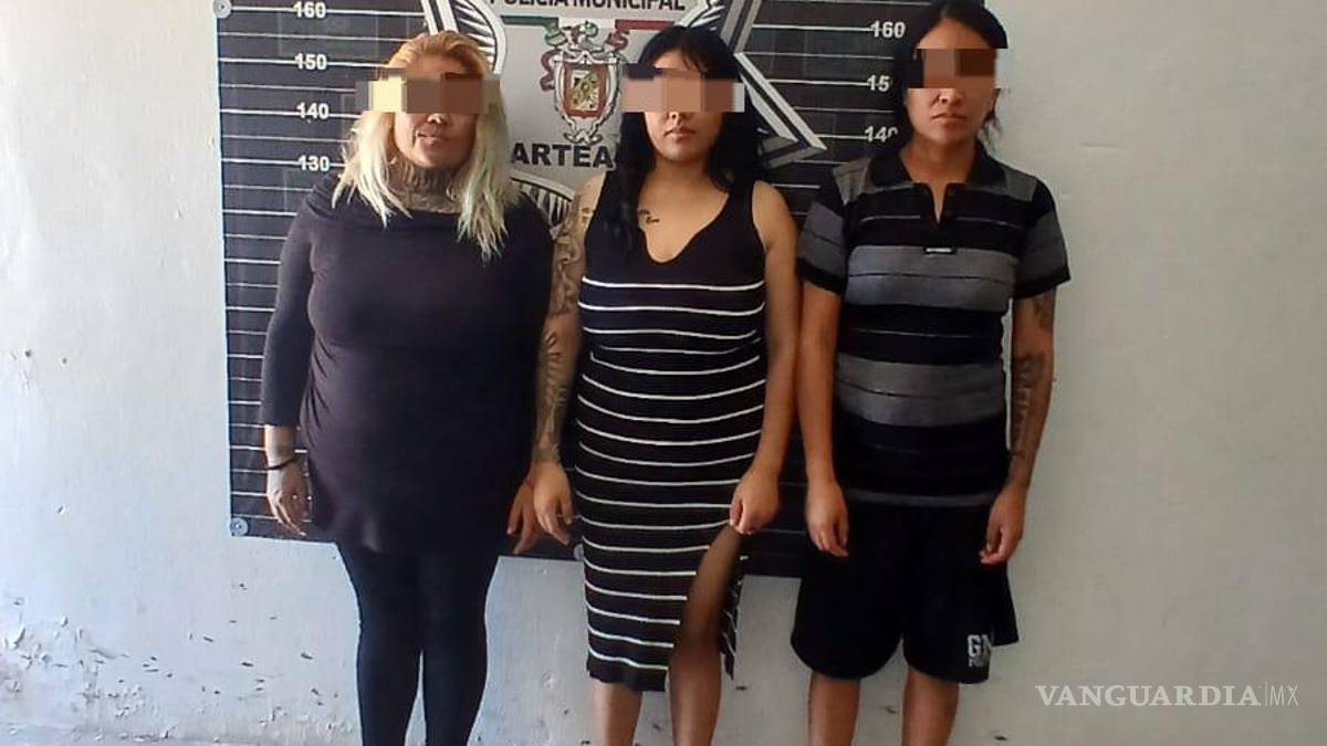 Jóvenes y adultos son asegurados por amenazas y daños en carretera de Arteaga