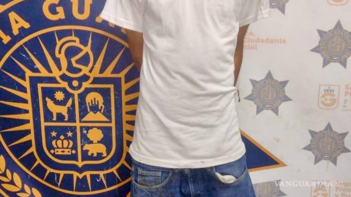 Joven de 16 años es detenido por intentar robar un banco en Nuevo León