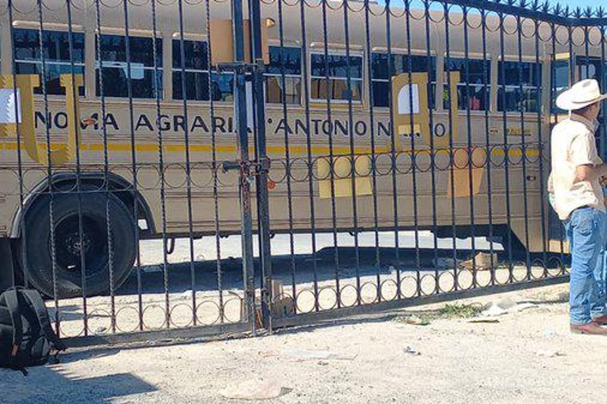 Destituyen a catedrático de la UAAAN señalado por acosar a estudiante que terminó con su vida en Saltillo