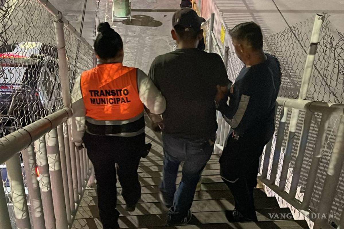 $!Una vez persuadidas, las personas son entregadas a familiares para su resguardo.