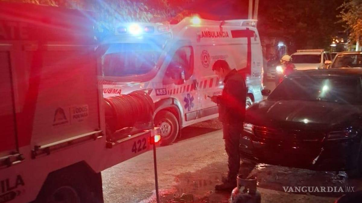 Flamazo convierte su hogar en una ‘trampa de fuego’; hombre acaba quemado, en la Analco