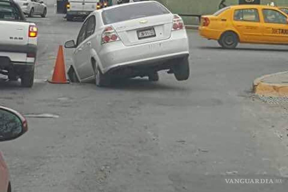 Megabache en Periférico de Saltillo desata quejas en redes sociales