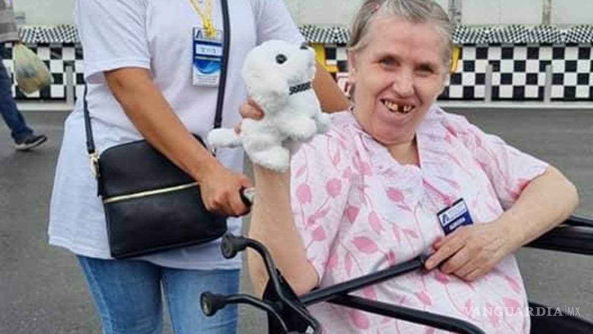 ‘Gozamos como chiquillos’; adultos mayores de asilo visitaron la Feria Saltillo (video)