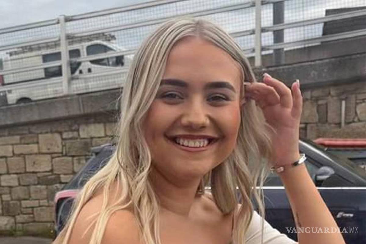 $!Joven escocesa finge embarazo, hace pasar a muñeco como bebé y anuncia su fallecimiento