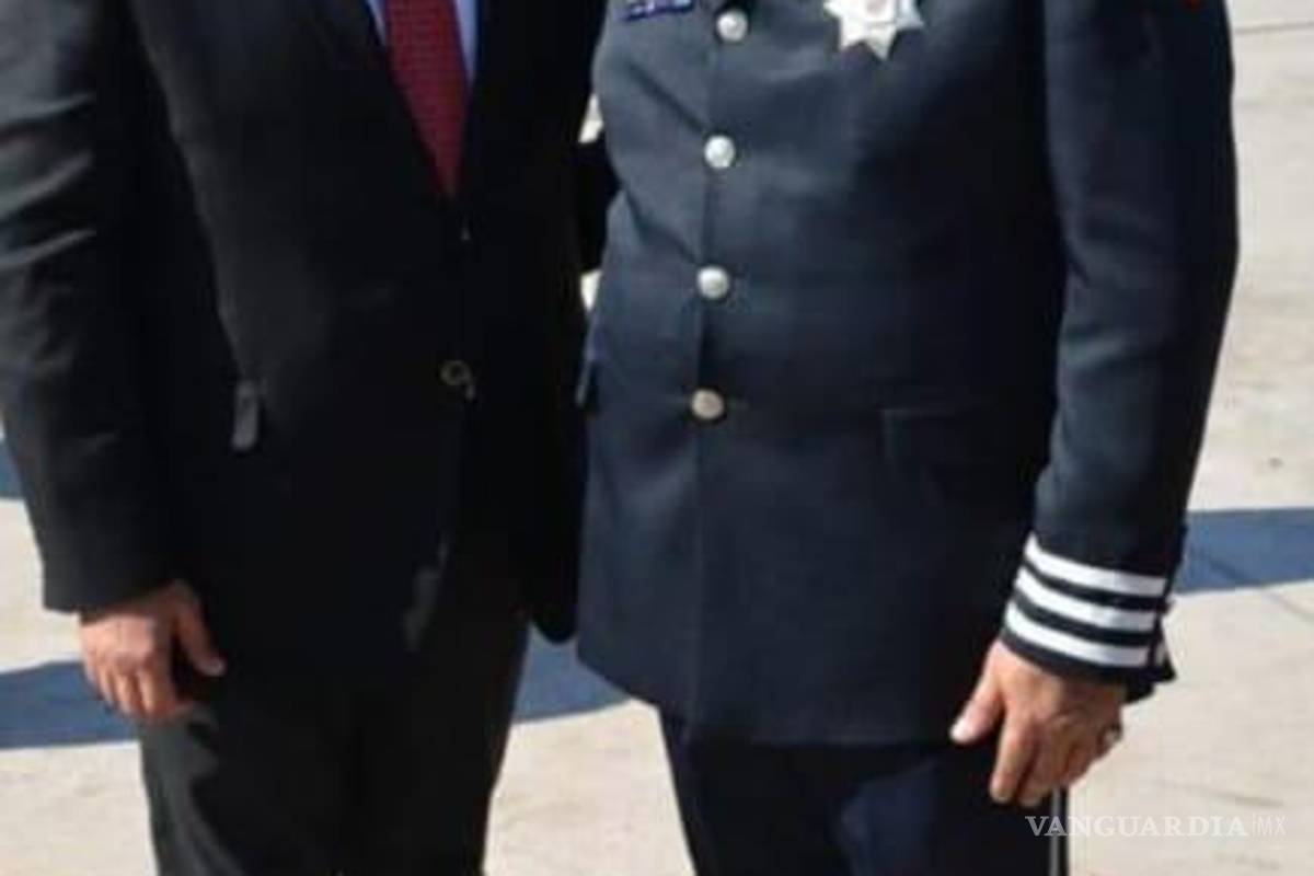 Policía de Torreón destaca en el desfile militar con sus unidades Black Mamba, motocicletas y escuadrón canino