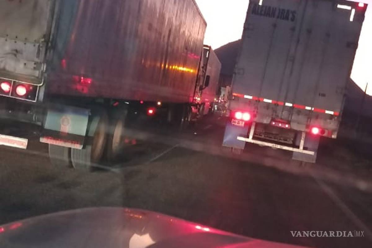 Caos en la Monterrey-Saltillo por reparaciones