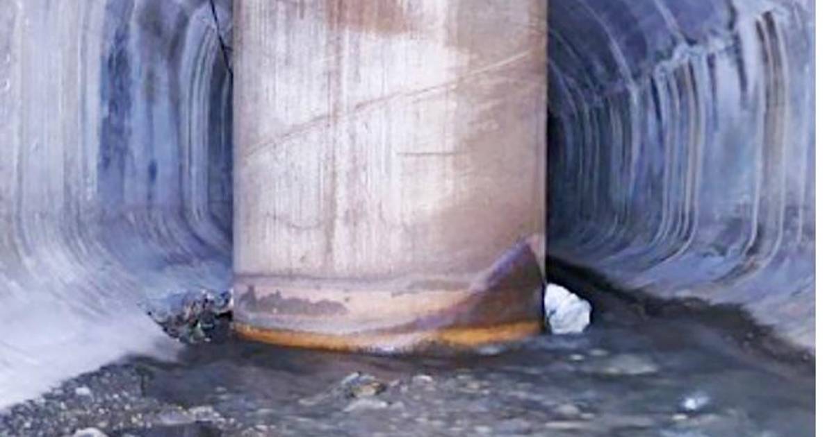 Construyen Metro de NL ¡en drenaje pluvial!