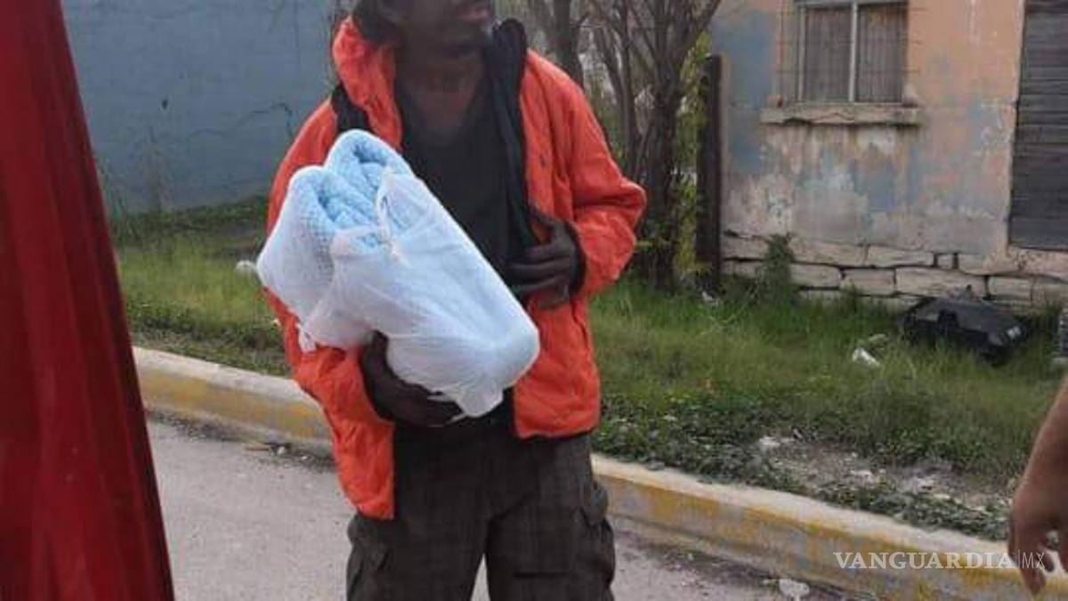 Franco Escamilla reúne en Coahuila a una madre con su hijo desaparecido por más de 5 años